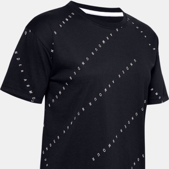 UA Logo Print Live Short Sleeve - Picture 4 of 7